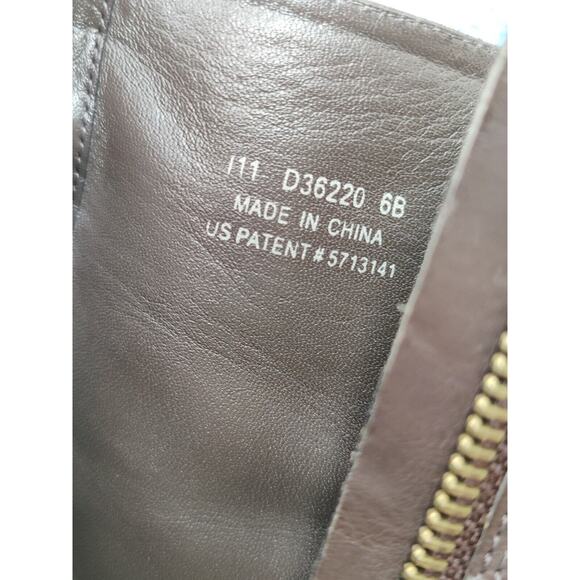 Y2K leather Cole Haan Heeled Booties Sz 6 - Picture 8 of 10